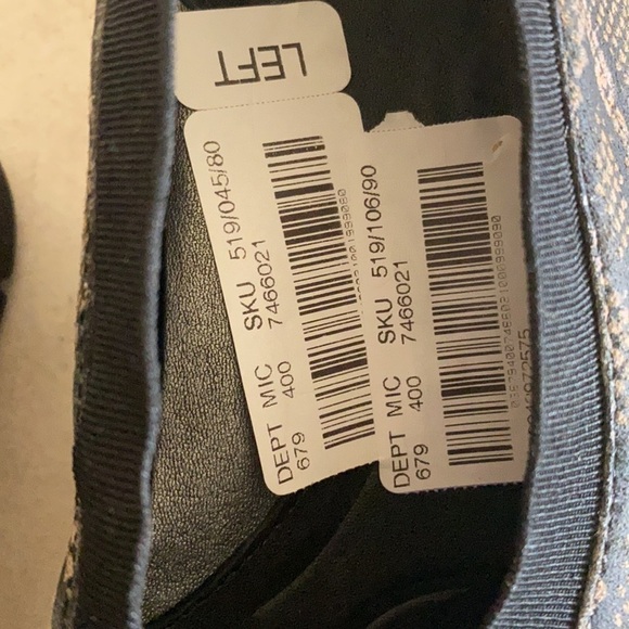 NWT Lamaze Black Flats Slip-on Leather Reptile Envelope Shoes 7.5 - Picture 9 of 10